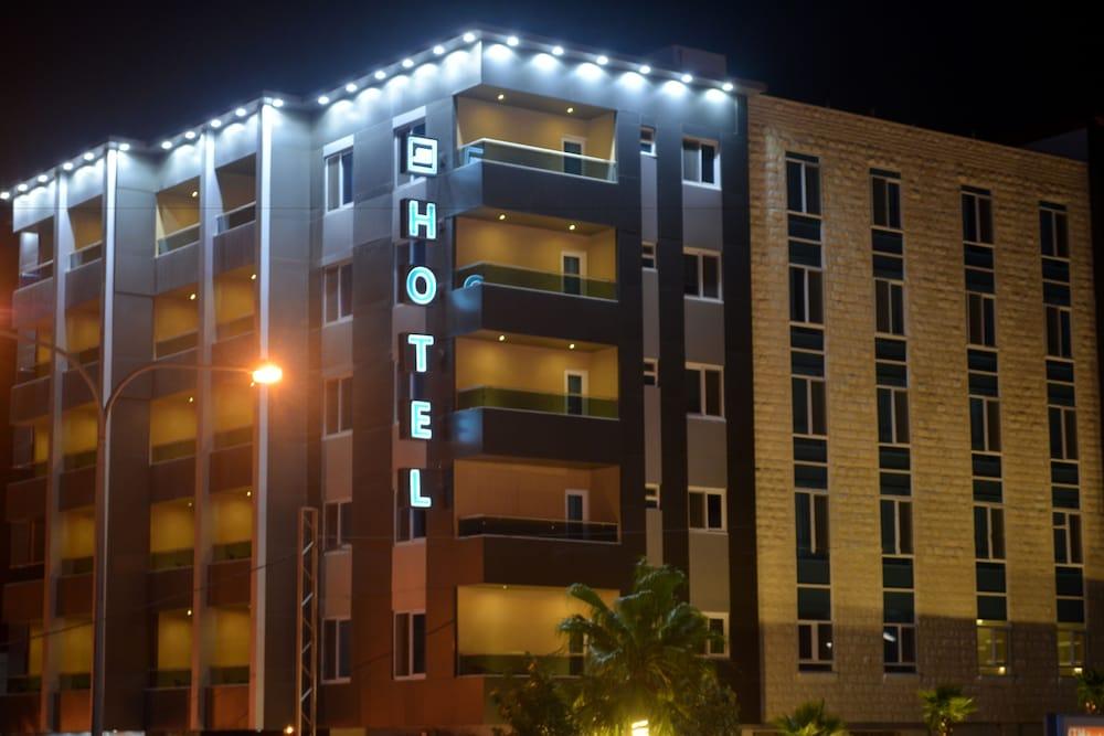 Tilal Almadina Hotel & Suites Amman Exterior photo